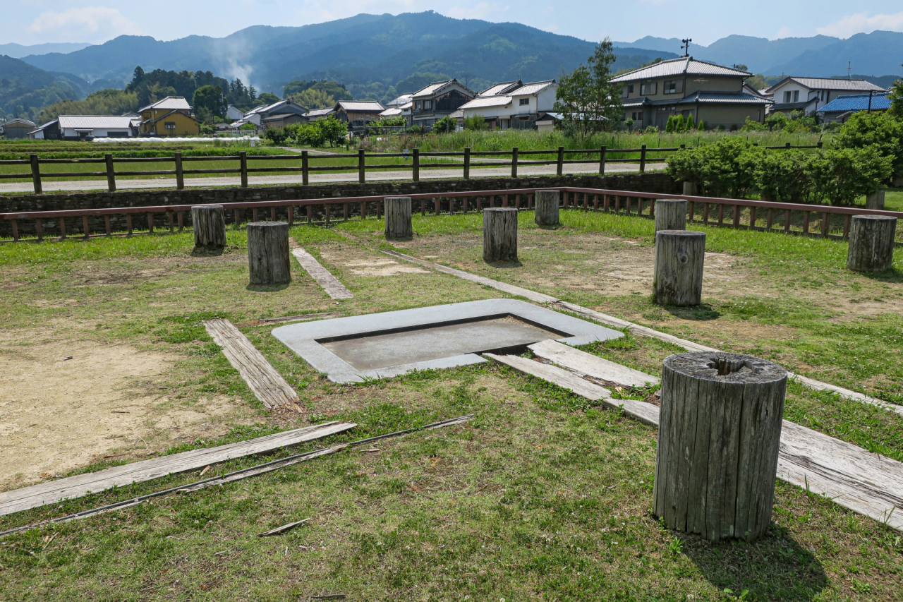 飛鳥水落遺跡水時計受水木箱跡